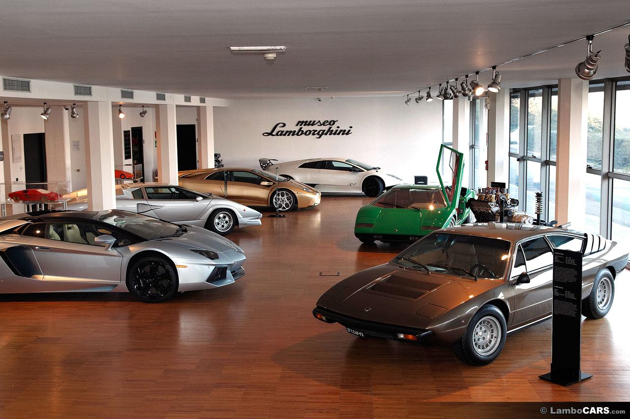 High-Resolution Lamborghini Museo Photos