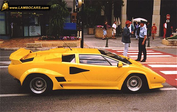 Lamborghini COUNTACH Guide & History 