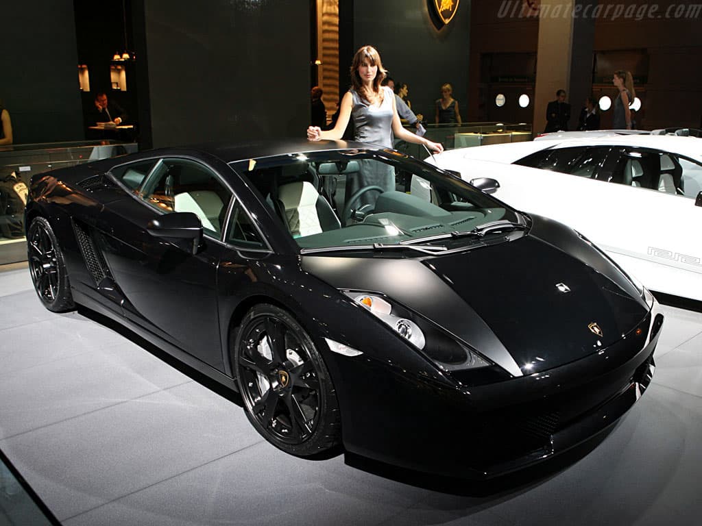 High-Resolution Lamborghini Gallardo Nera Photos