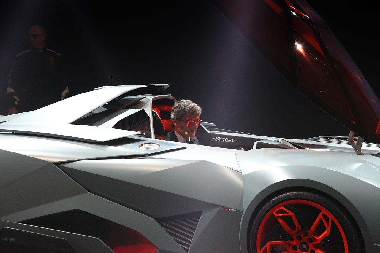 LAMBORGHINI EGOISTA - CLOSING CANOPY AND ENGINE START - the VIDEO |  