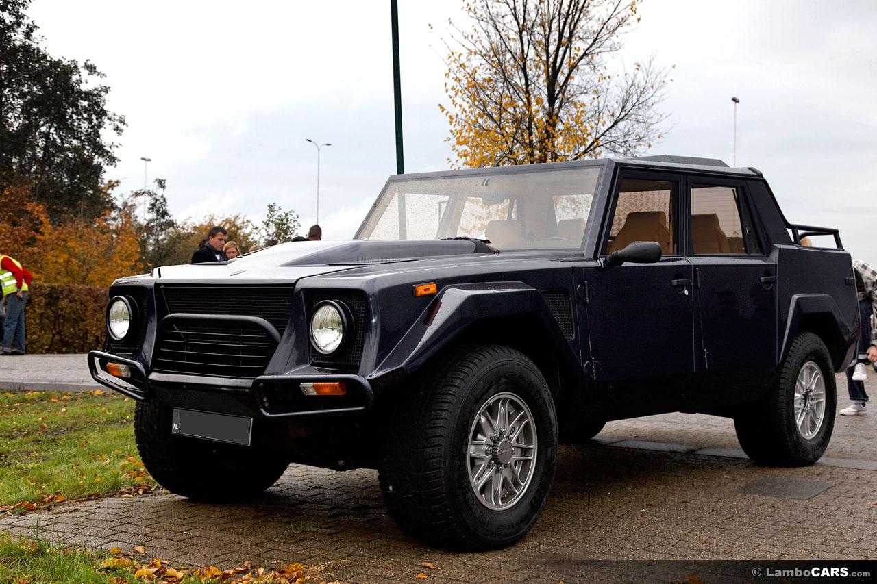 Lamborghini LM002 Guide & History 