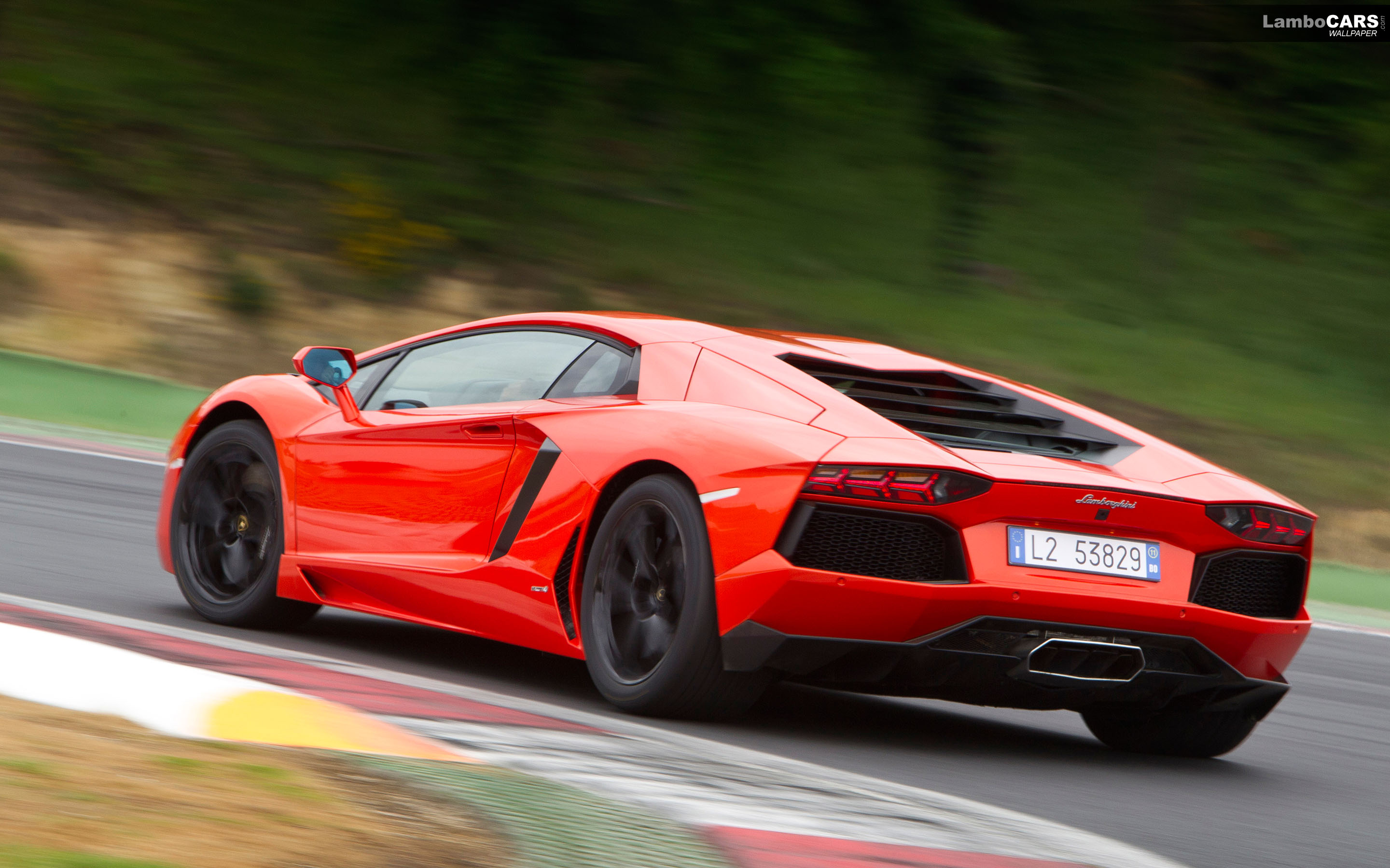 Aventador WALLpapers - LamboCARS